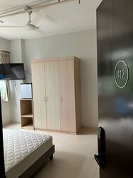 Boon Lay Drive (D22), Apartment #408139431